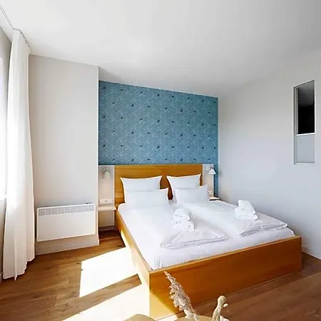 Bades Huk Marina Hotel